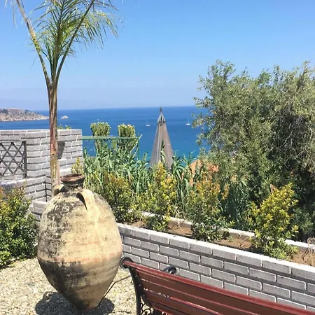 Luxury, Vittorio, Pool, Taormina,etna & Seaview Vila