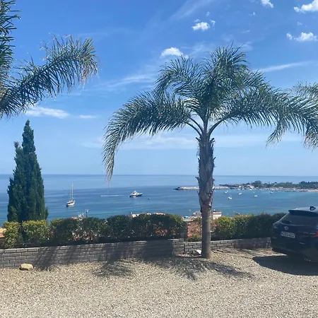 Luxury, Vittorio, Pool, Taormina,etna & Seaview * Giardini Naxos