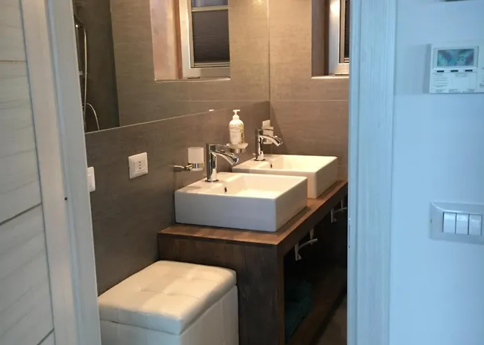 Luxury, Vittorio, Pool, Taormina,etna & Seaview Villa Giardini-Naxos