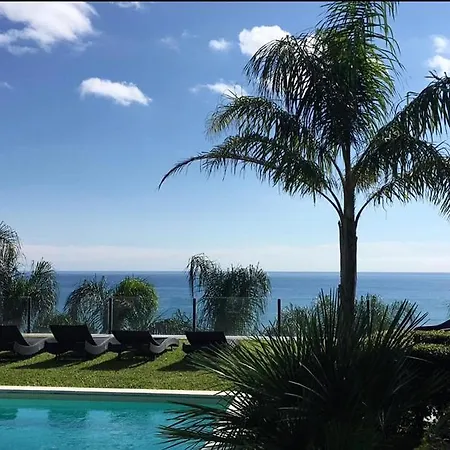 Luxury, Vittorio, Pool, Taormina,etna & Seaview ジャルディーニ・ナクソス