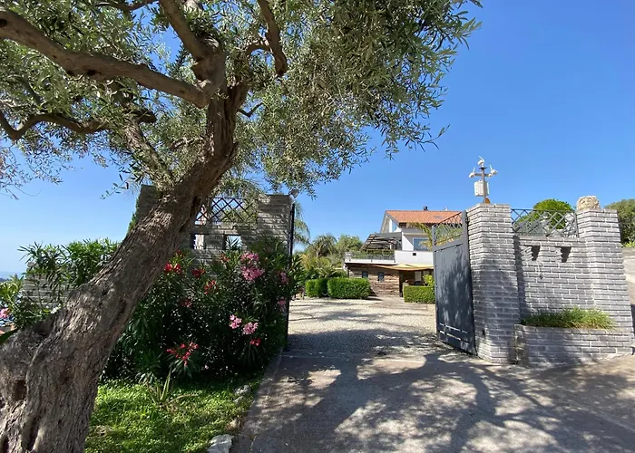 Luxury, Vittorio, Pool, Taormina,etna & Seaview