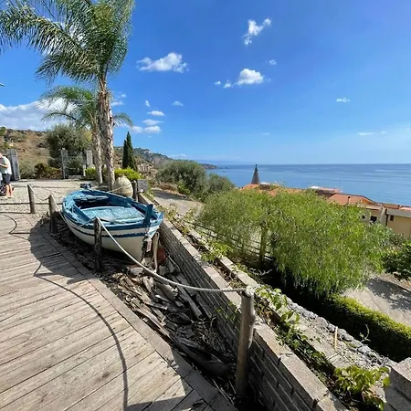 Luxury, Vittorio, Pool, Taormina,etna & Seaview Villa